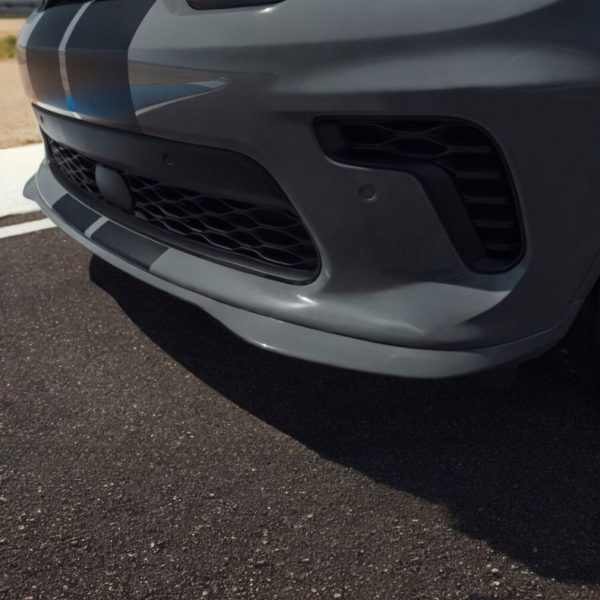 srt-hellcat-style-chin-spoiler-durango-21-23-rt-gt-1.jpg