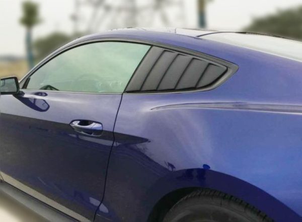 cervinis-quarter-window-louvers-mustang-15-23-fastback