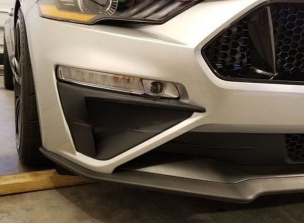 fascia-corner-pockets-roush-style-mustang-18-23-ecoboost-gt fascia-corner-pockets-roush-style-mustang-18-23-ecoboost-gt