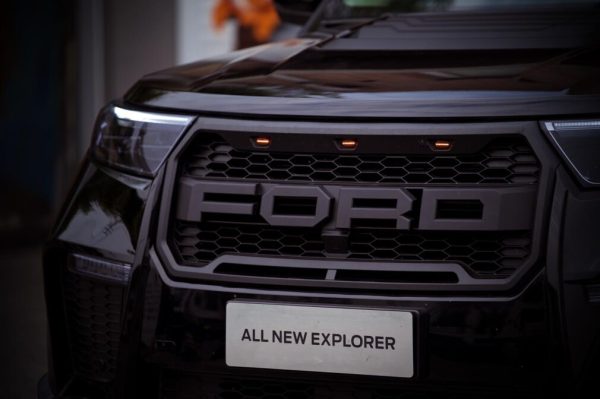 raptor-style-front-bumper-explorer-20-23 raptor-style-front-bumper-explorer-20-23