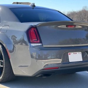 Rear Bumper + Reflectors + Strip - SRT style (300 15-23)