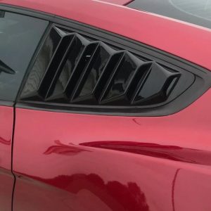 SpeedForm Vintage Quarter Window Louvers - Gloss Black (MUSTANG 15-23 Fastback)