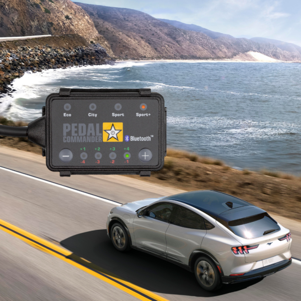 throttle-response-controller-pedal-commander-mustang-mach-e-21-23