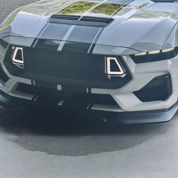 upper-grille-with-led-darkhorse-style-gloss-black-mustang-24-25-gt-